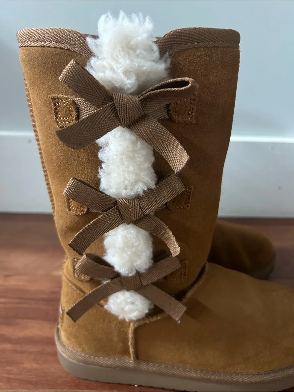 Koolaburra by UGG Victoria Tall Boots Kids Size 3 Chestnut Brown Like New Cozy